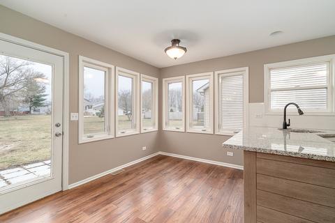 235 E Cermak Rd, Braidwood, IL 60408 photo 9