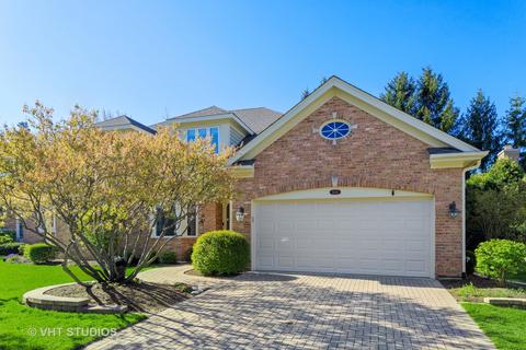 840 Pinegrove Ct, Wheaton, IL 60187 photo 2
