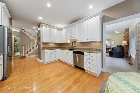 840 Pinegrove Ct, Wheaton, IL 60187 photo 11