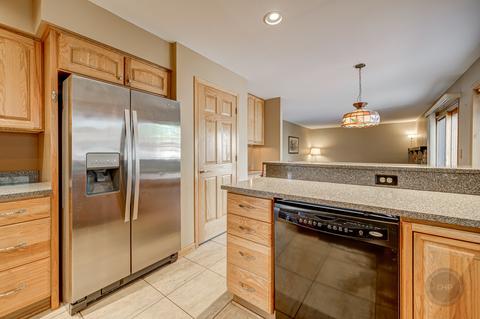 1735 Jasper Ct, Wheaton, IL 60189 photo 10