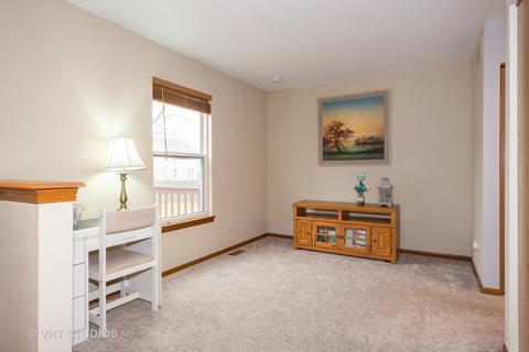 4509 Oriole Ln, Plainfield, IL 60586 photo 2
