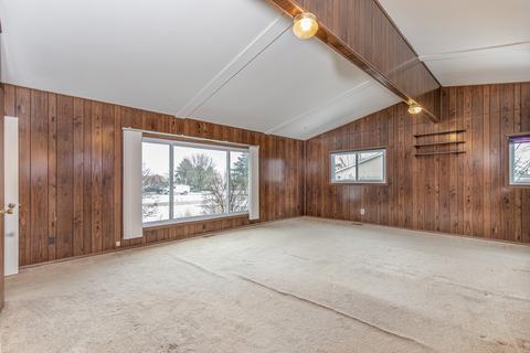 16 S Viking Blvd, Plainfield, IL 60544 photo 8