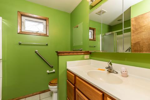 16 S Viking Blvd, Plainfield, IL 60544 photo 11