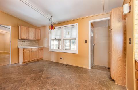 16 S Viking Blvd, Plainfield, IL 60544 photo 14