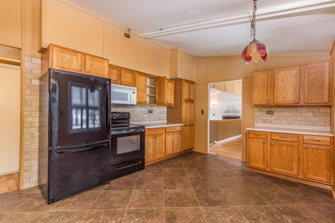 16 S Viking Blvd, Plainfield, IL 60544 photo 13