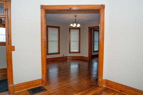 809 E Market St, Bloomington, IL 61701 photo 10