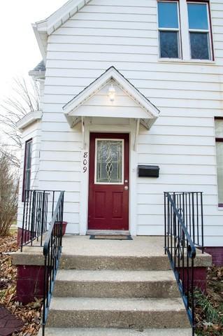 809 E Market St, Bloomington, IL 61701 photo 8