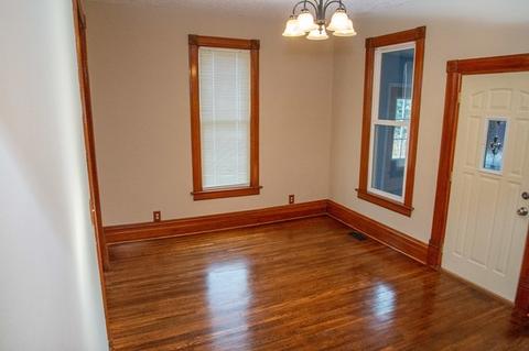 809 E Market St, Bloomington, IL 61701 photo 19