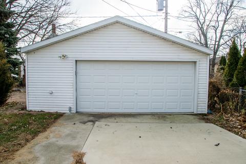 809 E Market St, Bloomington, IL 61701 photo 7