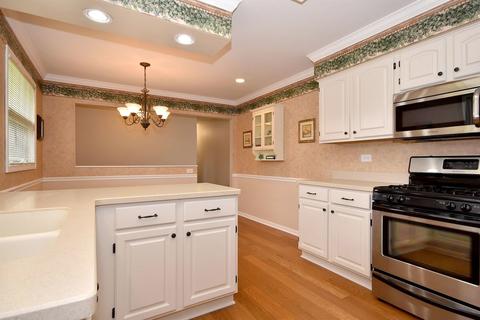 2128 Driving Park Rd, Wheaton, IL 60187 photo 13
