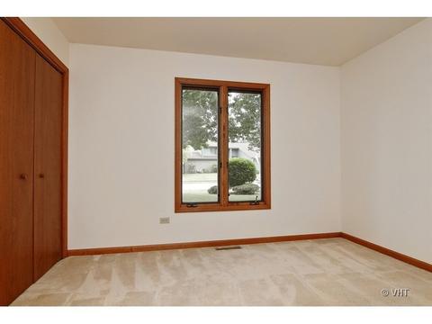 222 Windjammer Ln, Third Lake, IL 60030 photo 8