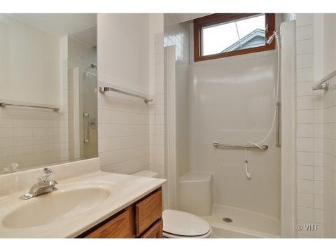 222 Windjammer Ln, Third Lake, IL 60030 photo 10
