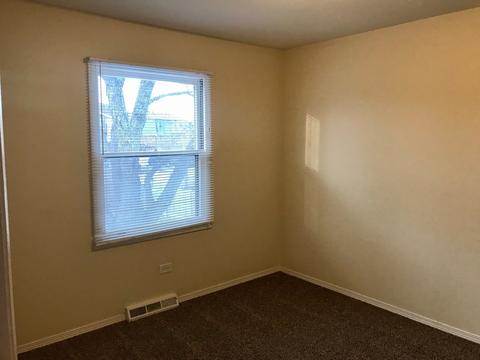 1176 Royal Blvd, Elgin, IL 60123 photo 18