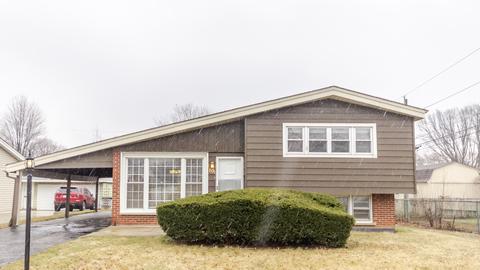 2721 Pearle Dr, Des Plaines, IL 60018 photo 1