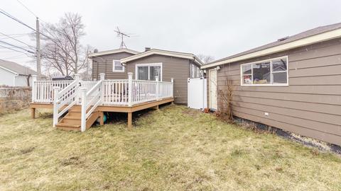 2721 Pearle Dr, Des Plaines, IL 60018 photo 21