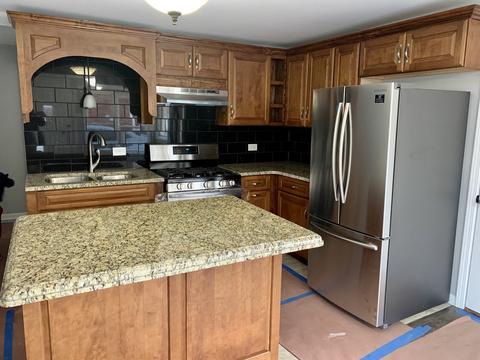577 2nd Ave, Aurora, IL 60505 photo 3