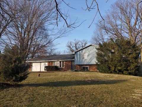 8758 Rainier Ct, Byron, IL 61010 photo 2