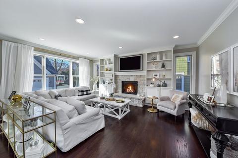 120 W Forest Ave, Wheaton, IL 60187 photo 10