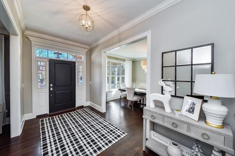 120 W Forest Ave, Wheaton, IL 60187 photo 3