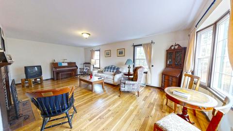 20 Dunlap Woods, Sidney, IL 61877 photo 2