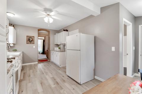 310 E Adams St, Towanda, IL 61776 photo 8