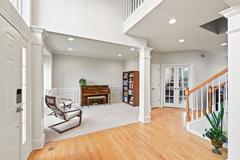 25002 Blue Iris Ct S, Plainfield, IL 60585 photo 2