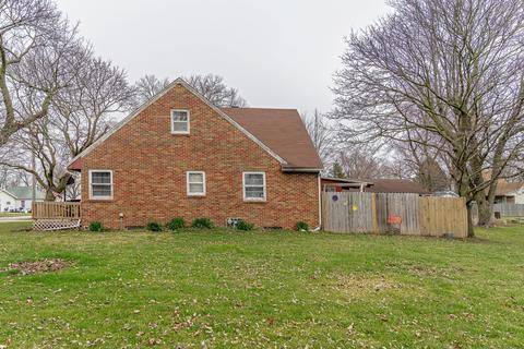 205 S 7th St, Cornell, IL 61319 photo 3