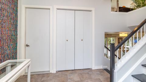 2070 Shepard Rd, Hoffman Estates, IL 60169 photo 6