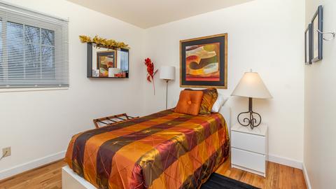 2070 Shepard Rd, Hoffman Estates, IL 60169 photo 22