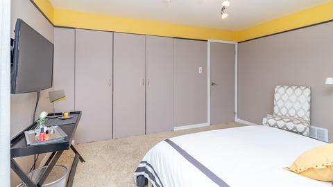 2070 Shepard Rd, Hoffman Estates, IL 60169 photo 33