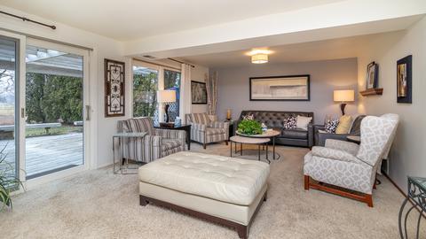 2070 Shepard Rd, Hoffman Estates, IL 60169 photo 27