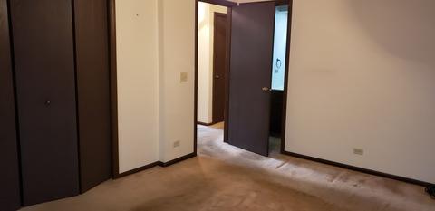 686 Shenandoah Trl, Elgin, IL 60123 photo 14