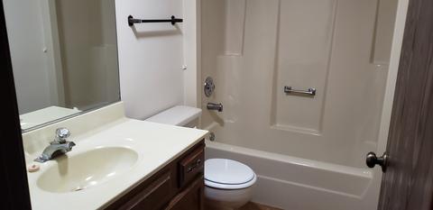 686 Shenandoah Trl, Elgin, IL 60123 photo 22