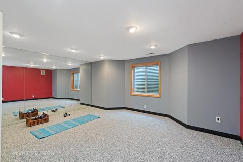 2500 Pick Dr, Glenview, IL 60025 photo 24