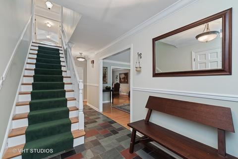 2500 Pick Dr, Glenview, IL 60025 photo 3