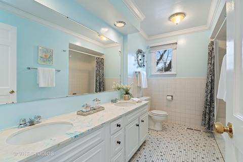 2500 Pick Dr, Glenview, IL 60025 photo 22