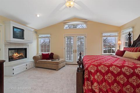 2500 Pick Dr, Glenview, IL 60025 photo 15