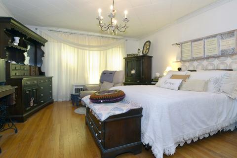 1712 Ash St, Des Plaines, IL 60018 photo 5