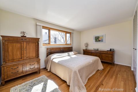 2205 Kingston Dr, Wheaton, IL 60189 photo 9