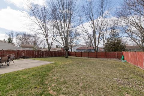 1346 Sebring Cir, Elgin, IL 60120 photo 21