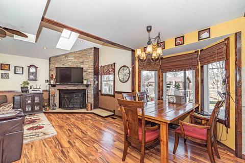 228 N Hackberry Dr, Streamwood, IL 60107 photo 8