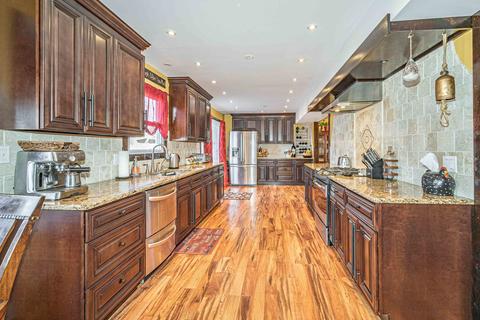 228 N Hackberry Dr, Streamwood, IL 60107 photo 4