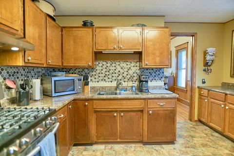 114 E Main St, Kempton, IL 60946 photo 9