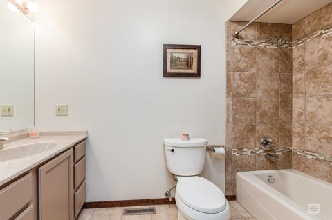 45 Robert Rd, Oswego, IL 60543 photo 20