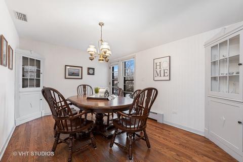 1009 W Pendleton Pl, Mount Prospect, IL 60056 photo 3