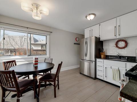 111 S Summit St, Wheaton, IL 60187 photo 6