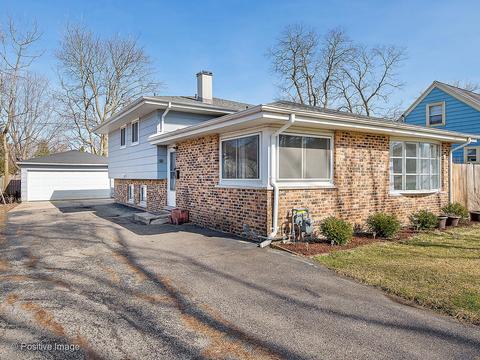 111 S Summit St, Wheaton, IL 60187 photo 1