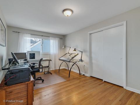111 S Summit St, Wheaton, IL 60187 photo 10