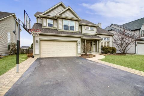 162 Fieldcrest Dr, Bartlett, IL 60103 photo 1