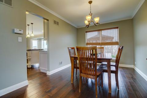 162 Fieldcrest Dr, Bartlett, IL 60103 photo 7
